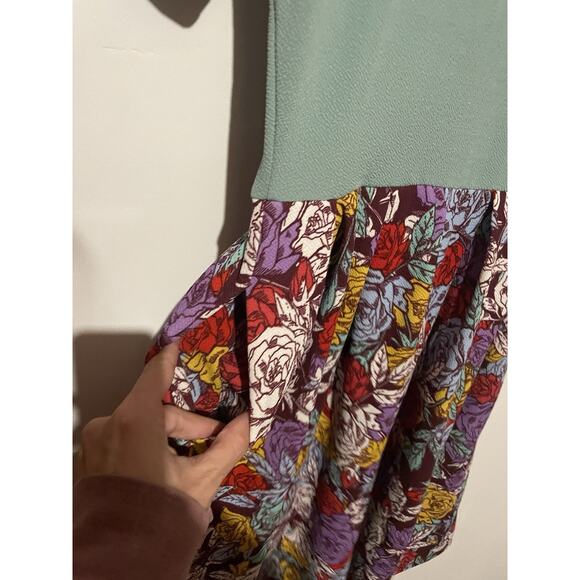LulaRoe Small Amelia Dress Blue Top, Floral Print Bottom - Picture 5 of 6